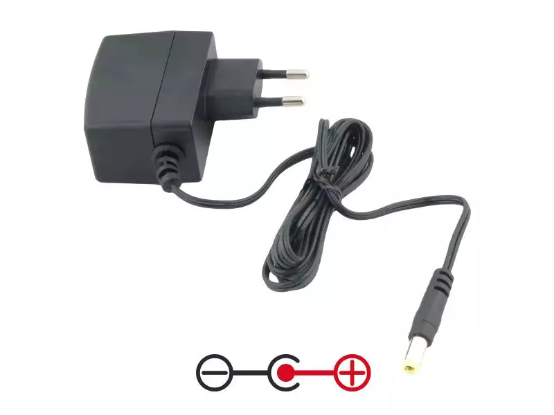 Napájecí adaptér univerzální 7,5V 1,6A 12W konektor 5,5mm x 2,5mm